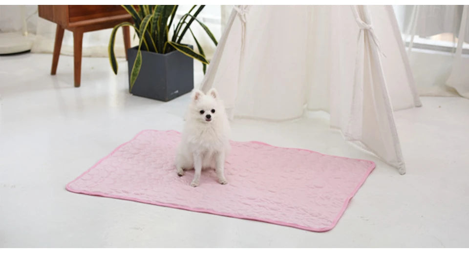 Dog Cooling Summer Pad Mat for Dogs Cat, Ice Gel Bed Mattress Cool Mascotas Cushion Blanket